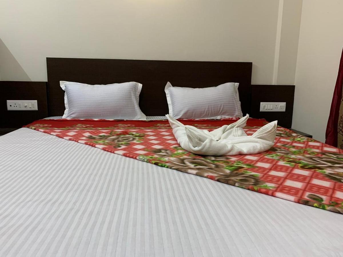Strategic Inn Puri Luaran gambar