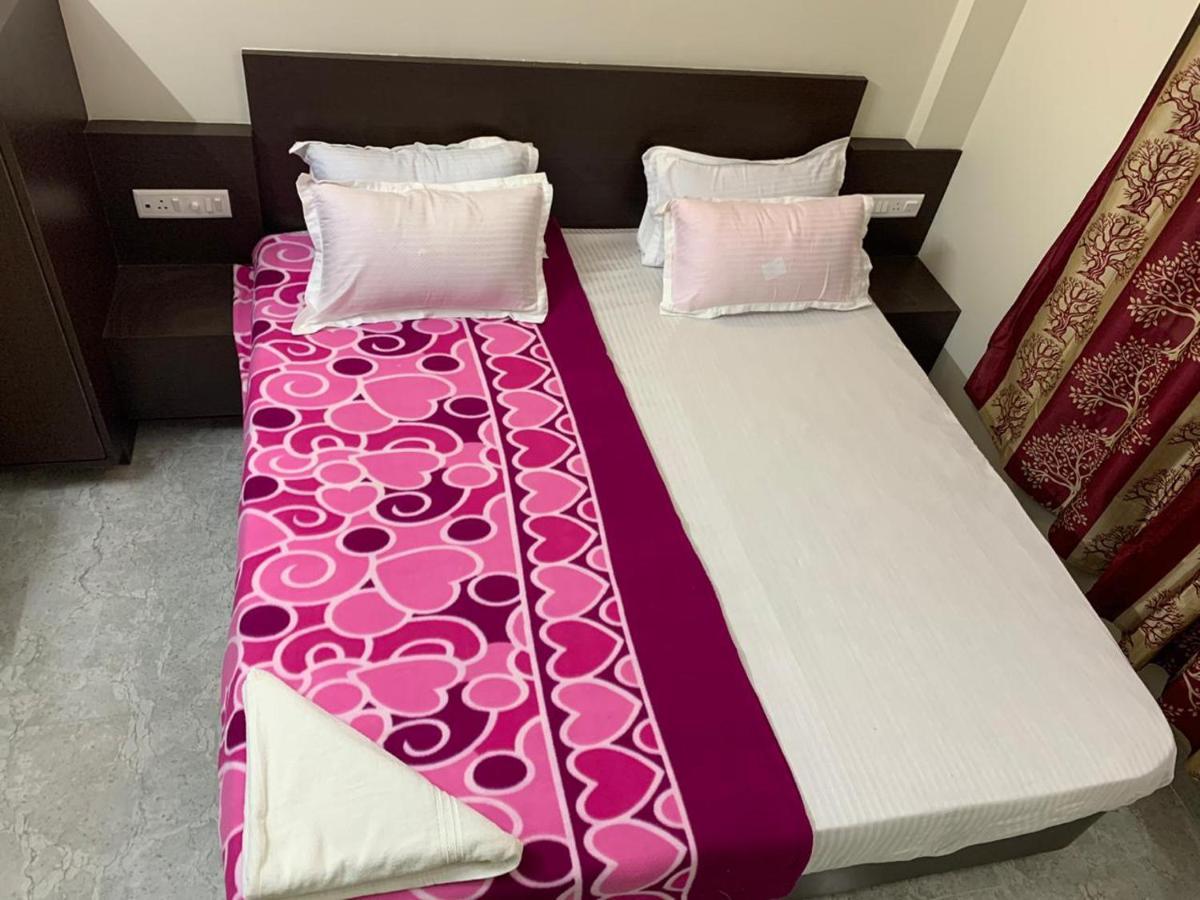 Strategic Inn Puri Luaran gambar