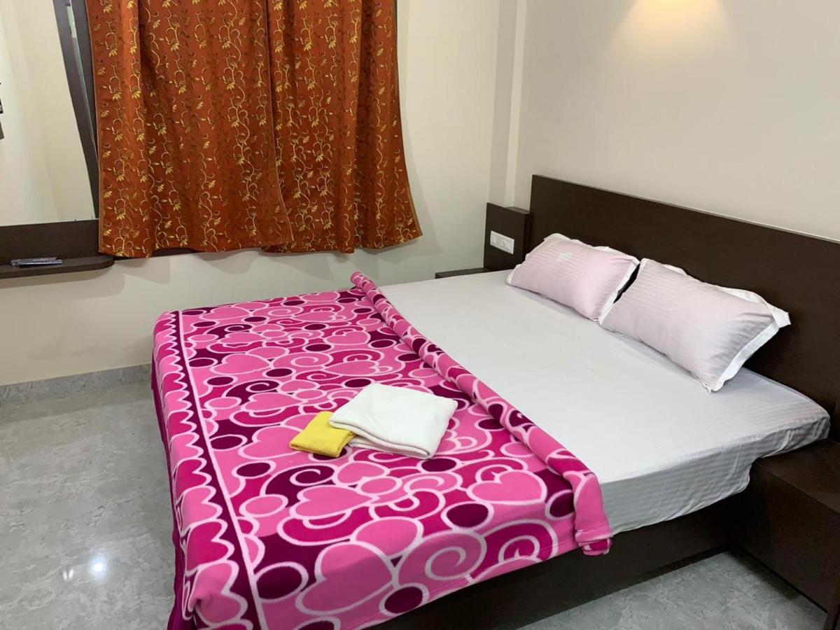Strategic Inn Puri Luaran gambar