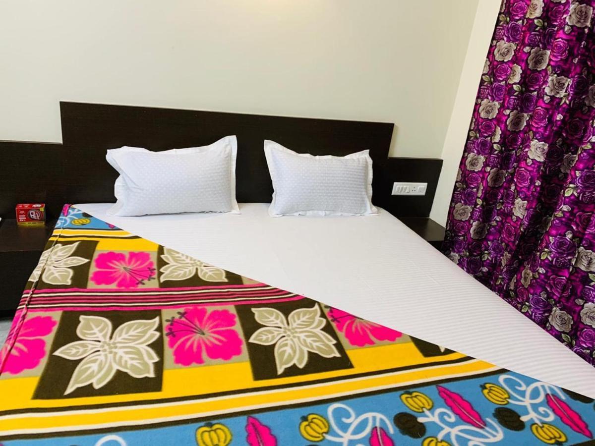 Strategic Inn Puri Luaran gambar