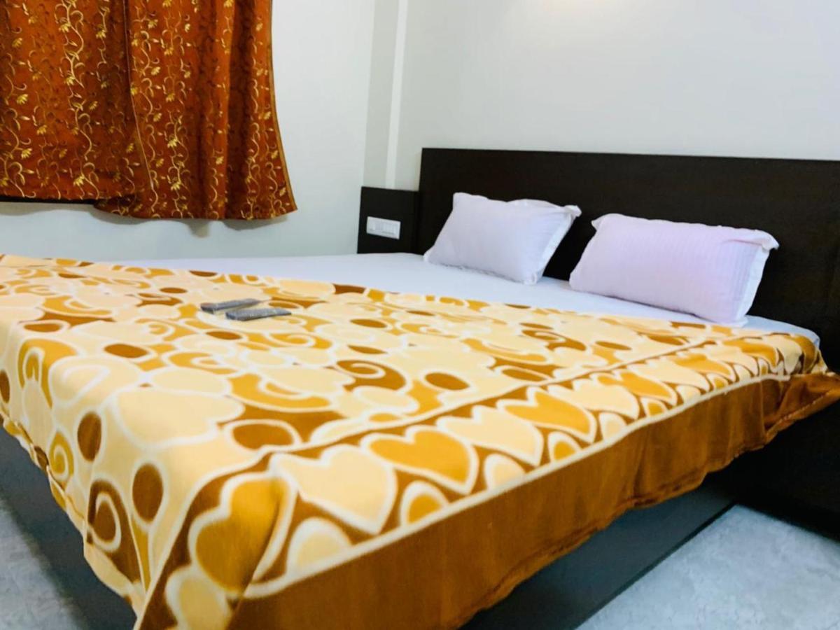 Strategic Inn Puri Luaran gambar