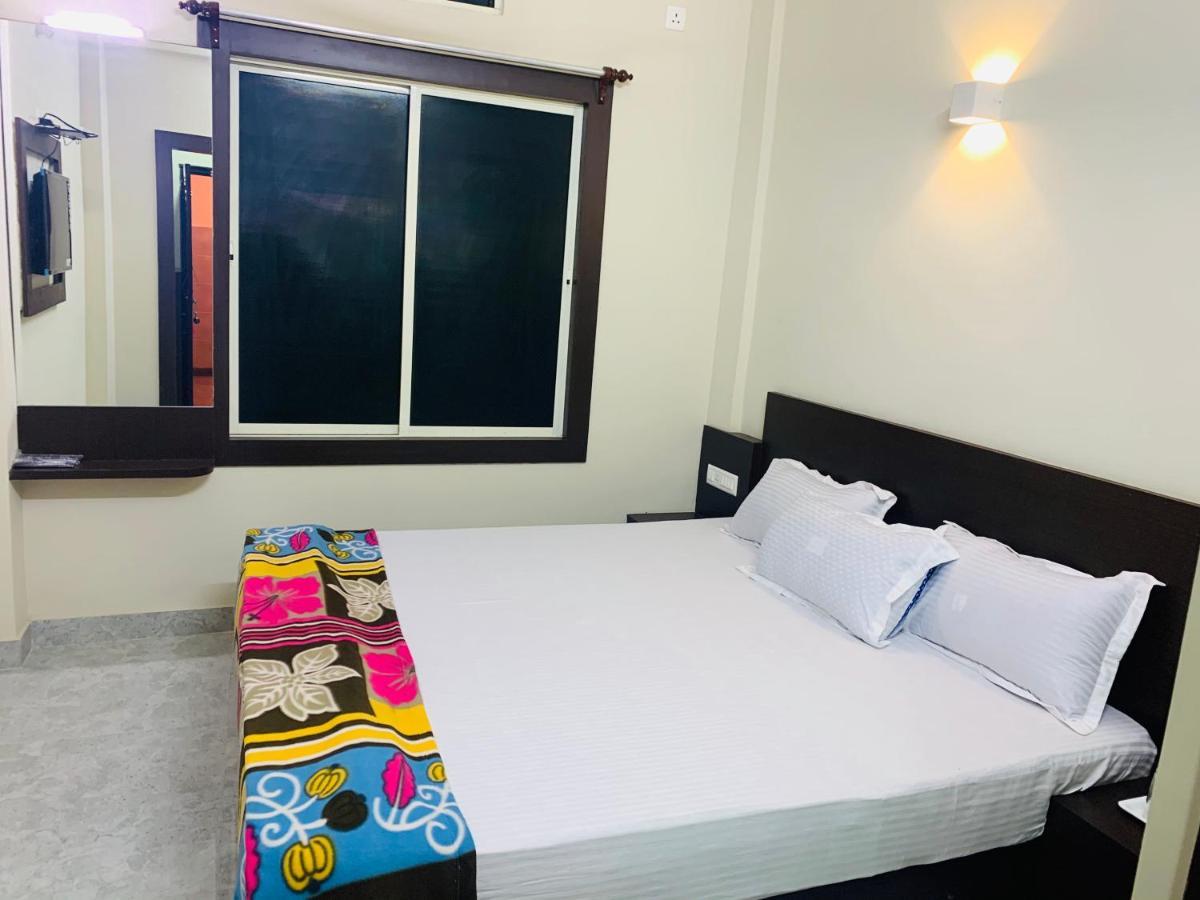 Strategic Inn Puri Luaran gambar